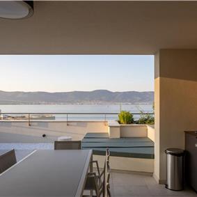 4 Bedroom Luxury Villa with Heated Pool and boat mooring, Ciovo near Trogir – Sleeps 8